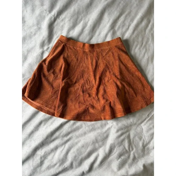 Forever 21 Rust Orange Corduroy Mini Skater Skirt Womens Size Large - Picture 2 of 3